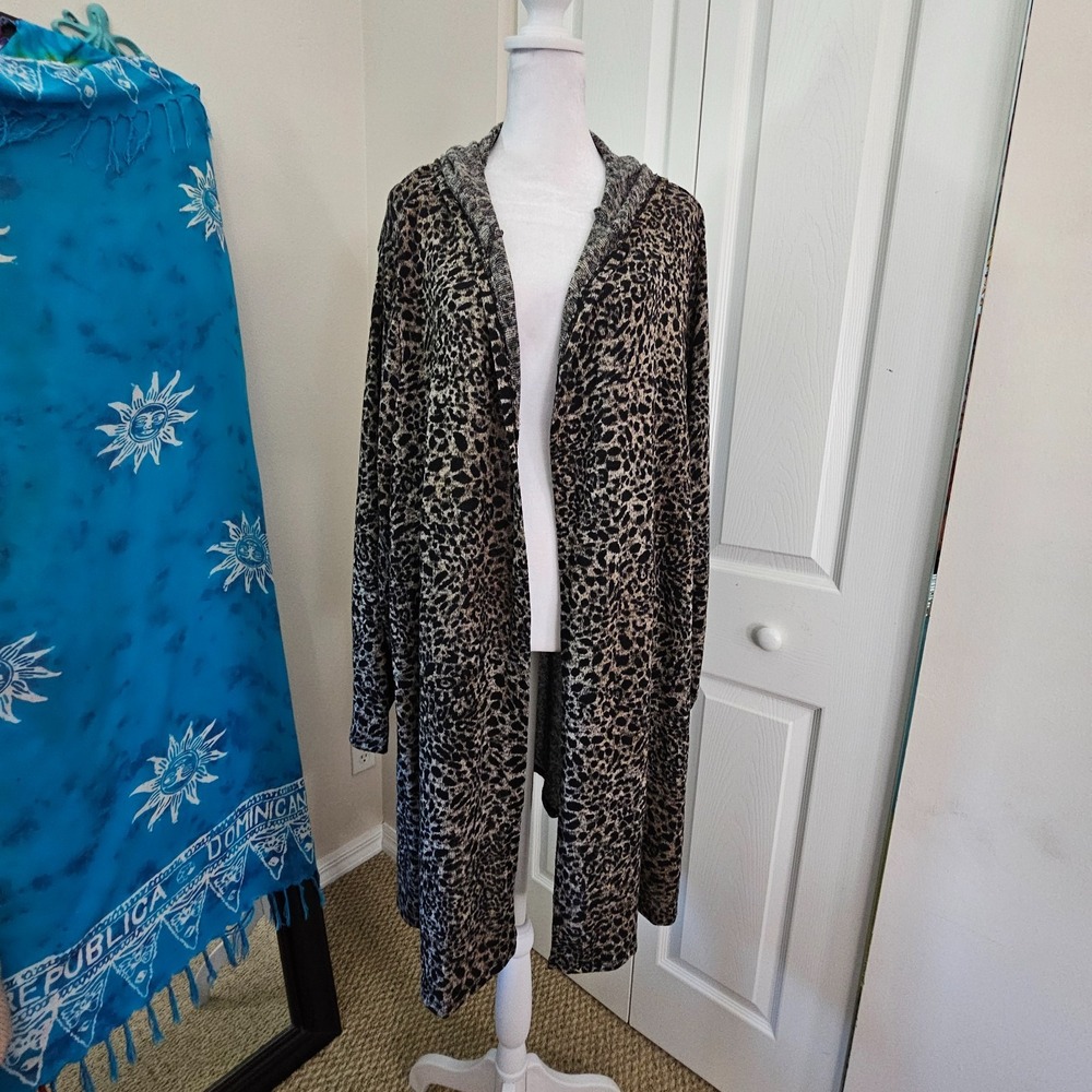 Avenue Womens 26/28 Leopard Print Long Cardigan Hooded Open Front Plus Size